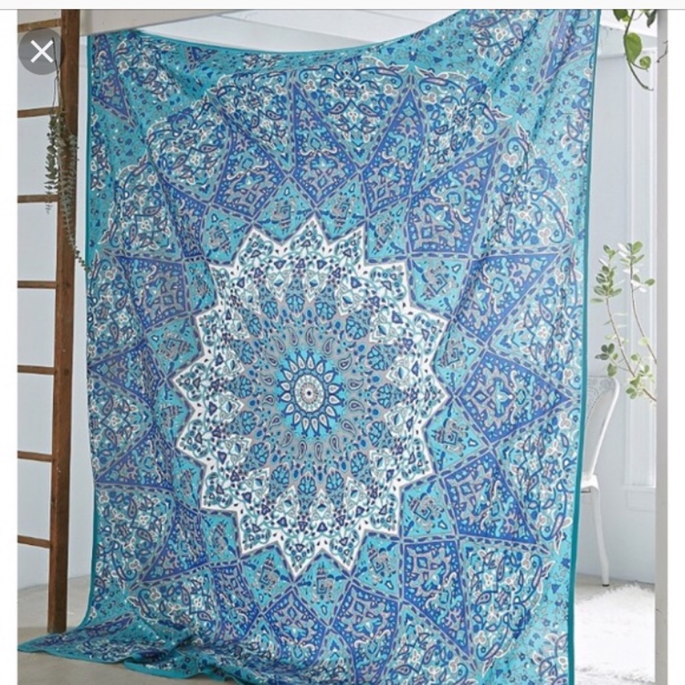 NWT Brand new Urban Outfitters tapestry